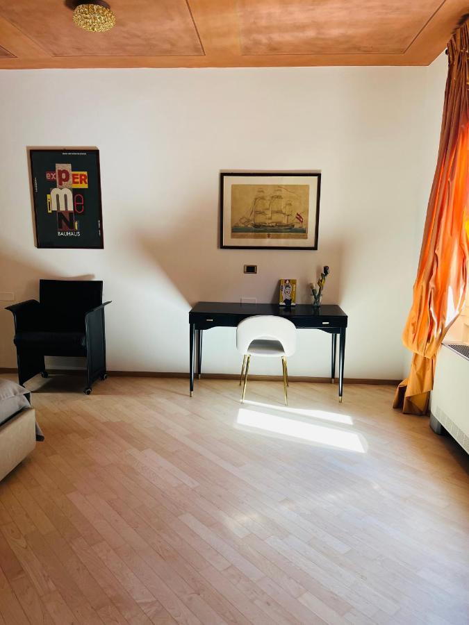 Casa Nina Bologna Centro Bed and Breakfast Buitenkant foto