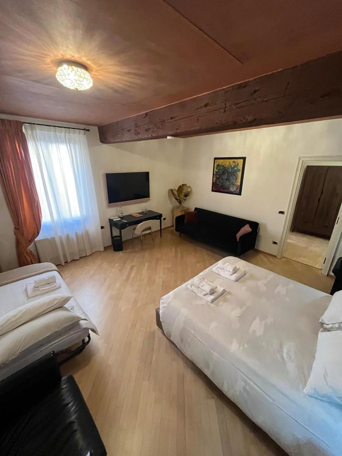 Casa Nina Bologna Centro Bed and Breakfast Buitenkant foto